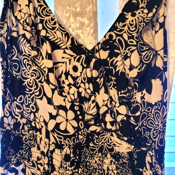 Dress with shrug - Picture 2 of 6